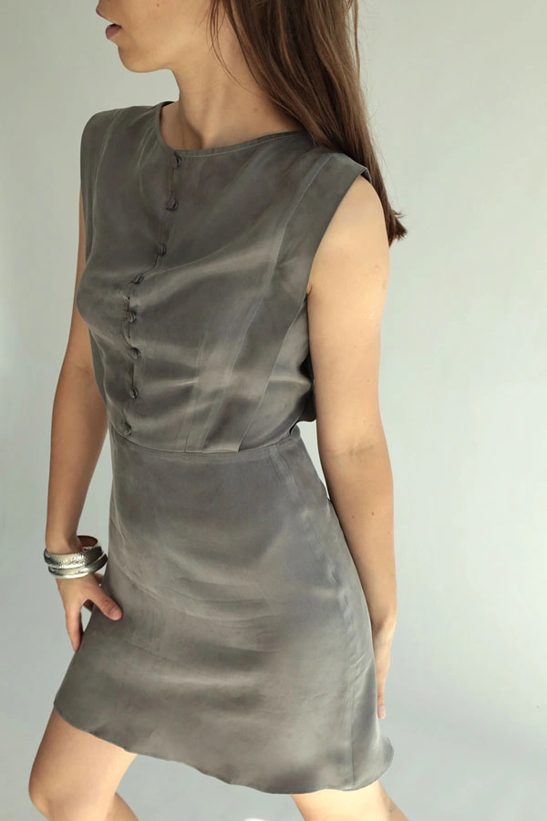 Sukienka_TESSA_olgaJAHR_szary_cupro_jedwab_1 sukienka tessa olgajahr szary cupro jedwab 1