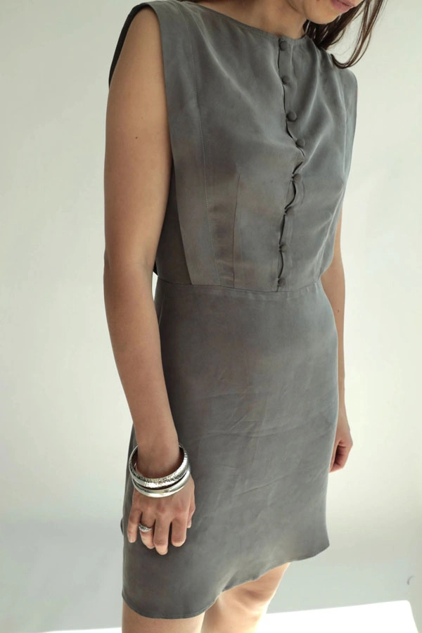 Sukienka_TESSA_olgaJAHR_szary_cupro_jedwab_2 sukienka tessa olgajahr szary cupro jedwab 2